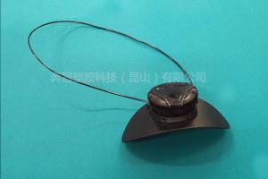 Charging and discharging nozzles for shoes